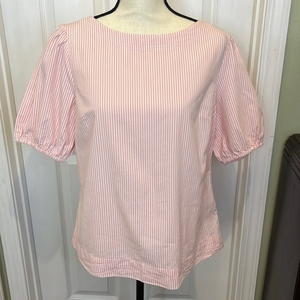CROWN & Ivy‎ top size medium